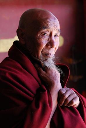 Трактир "Коленка Дракона" - Страница 7 Tibetan-monk21